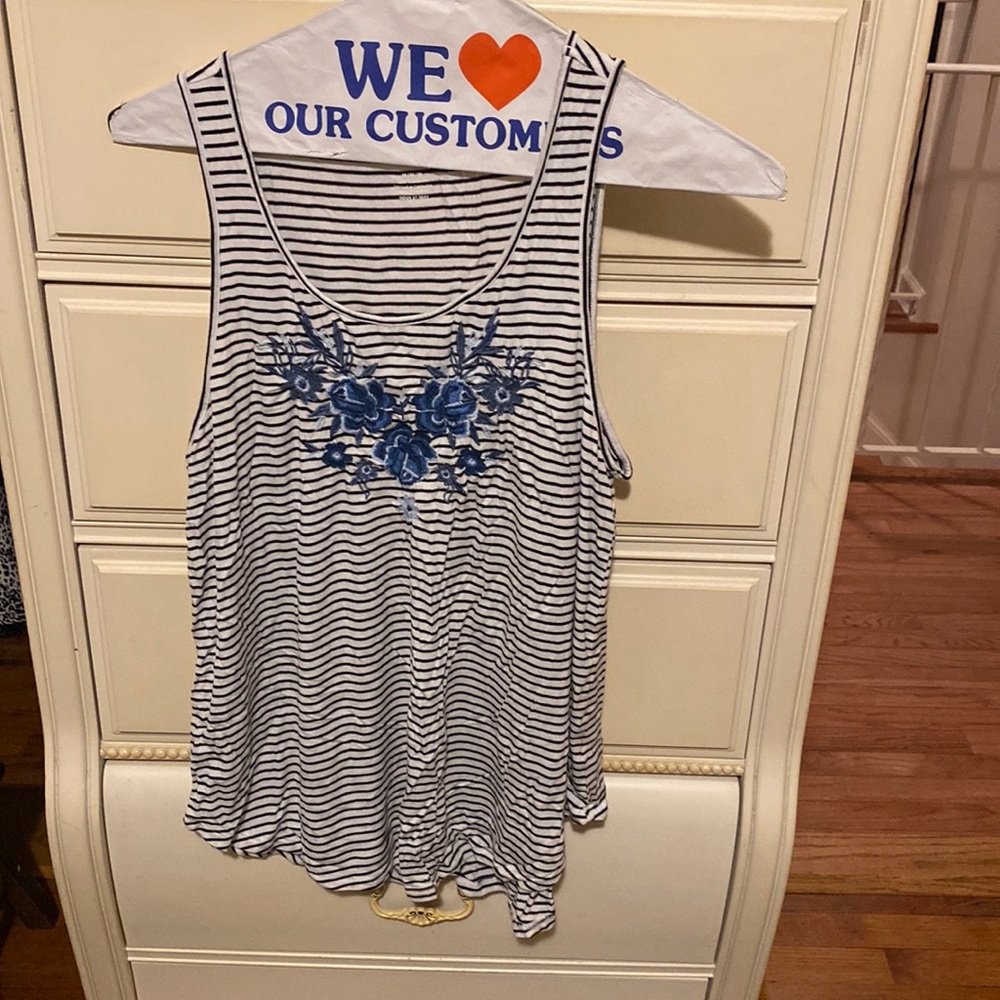 Women’s tank top